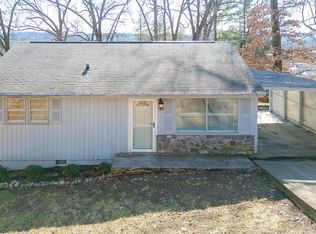3305 Page St, Kingsport, TN 37660