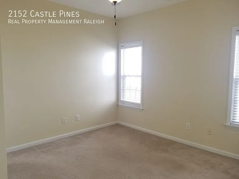 2152 Castle Pines Dr — Photo 10