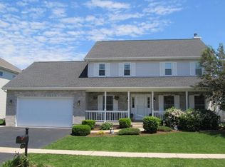 1778 Charles Waite St, Sycamore, IL 60178