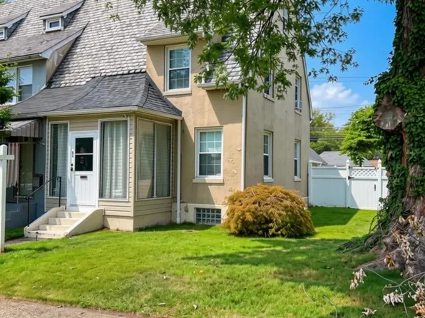 82 Shipway, Baltimore, MD 21222