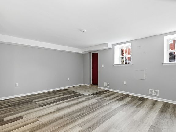 5th image of 906 N Fulton Ave #1