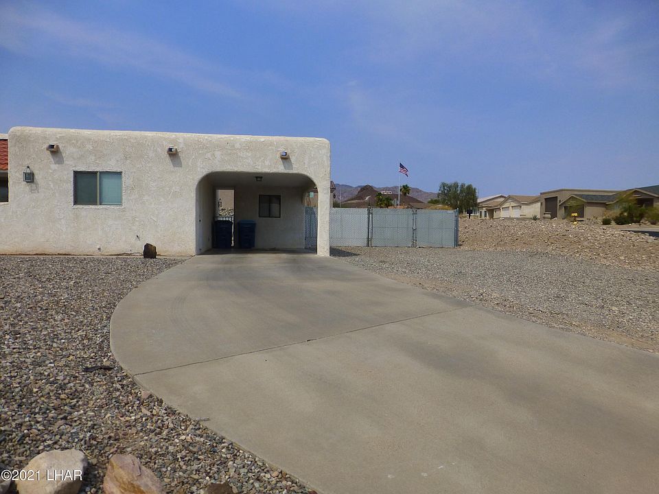 2nd image of 3801 Whaler Dr