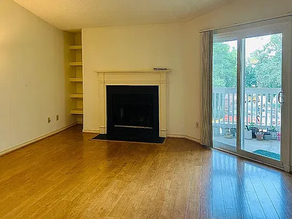 1 bed, 624 sqft, $1,950 — Photo 3