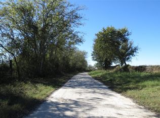 343 Evie Davidson Rd, Apple Springs, TX 75926