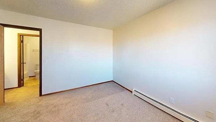 1 bed, 1.0 bath, $815 — Photo 4