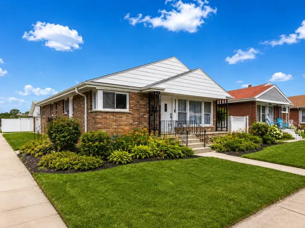 8500 Lawndale Ave, Skokie, IL 60076