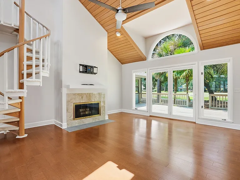 5 Fairlawn Ct — Photo 10