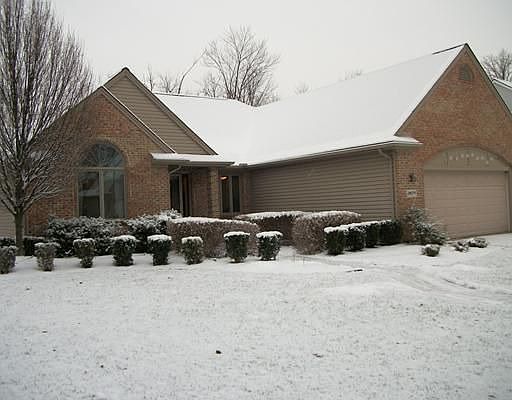 1st image of 2679 Hawthorne Way