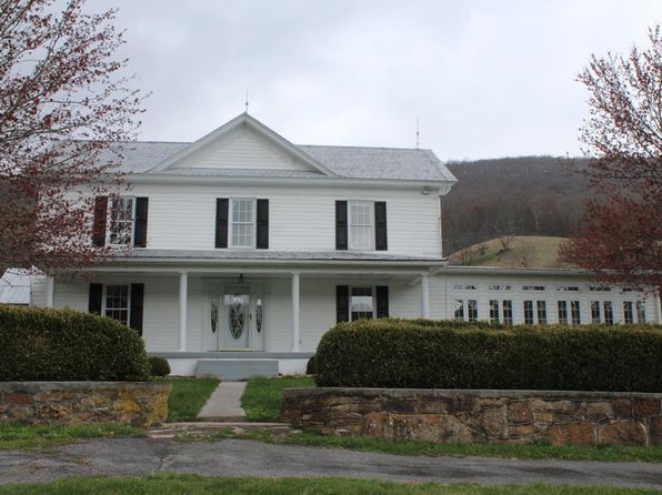 24651 Real Estate 24651 Homes For Sale Zillow