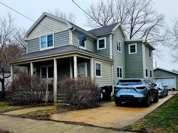 909 11th St, Racine, WI 53403