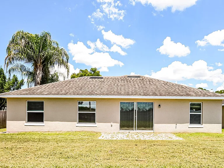 3042 Drema Dr — Photo 15