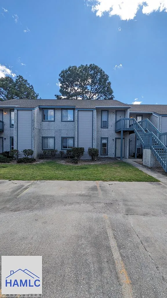 2 bed, 2.0 bath, 973 sqft, $1,175 — Photo 1