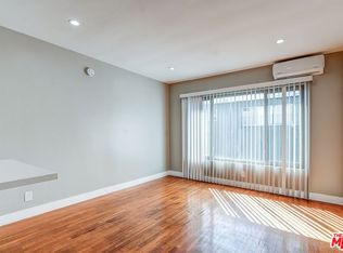 925 N Curson Ave #8-1/2, Los Angeles, CA 90046