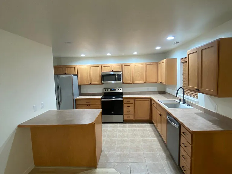 108 Church St — Photo 14