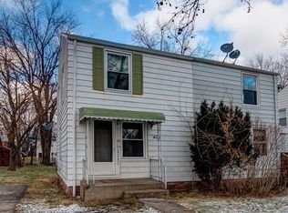 21571 S Lake Shore Blvd, Euclid, OH 44123