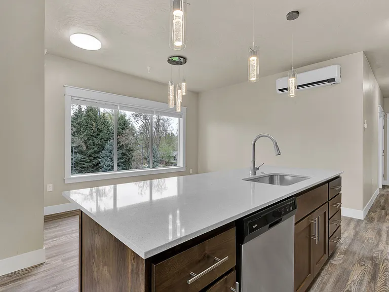 5224 W State St #1 — Photo 9