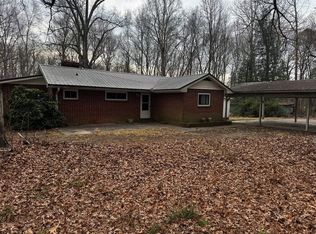 215 Clark Rd, Salisbury, NC 28146