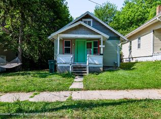 819 Larned St, Lansing, MI 48912