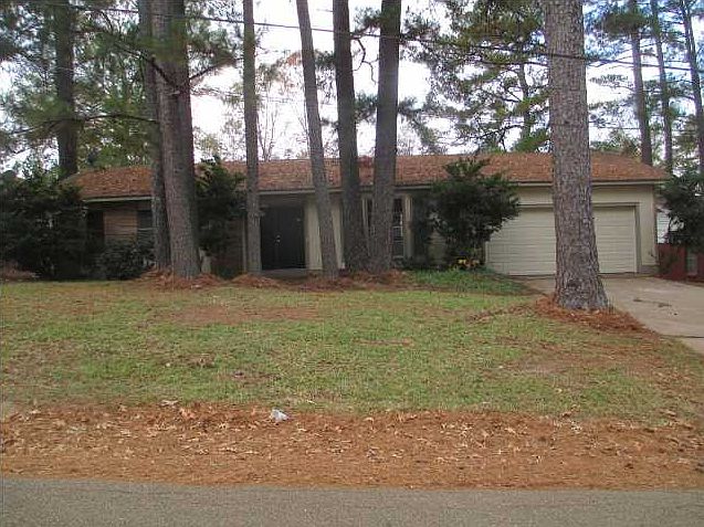 1st image of 3249 Bienville Dr