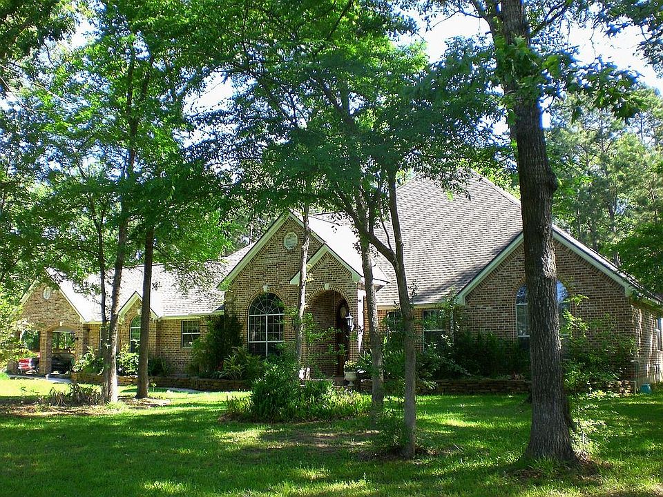 2nd image of 9811 Crestwater Cir