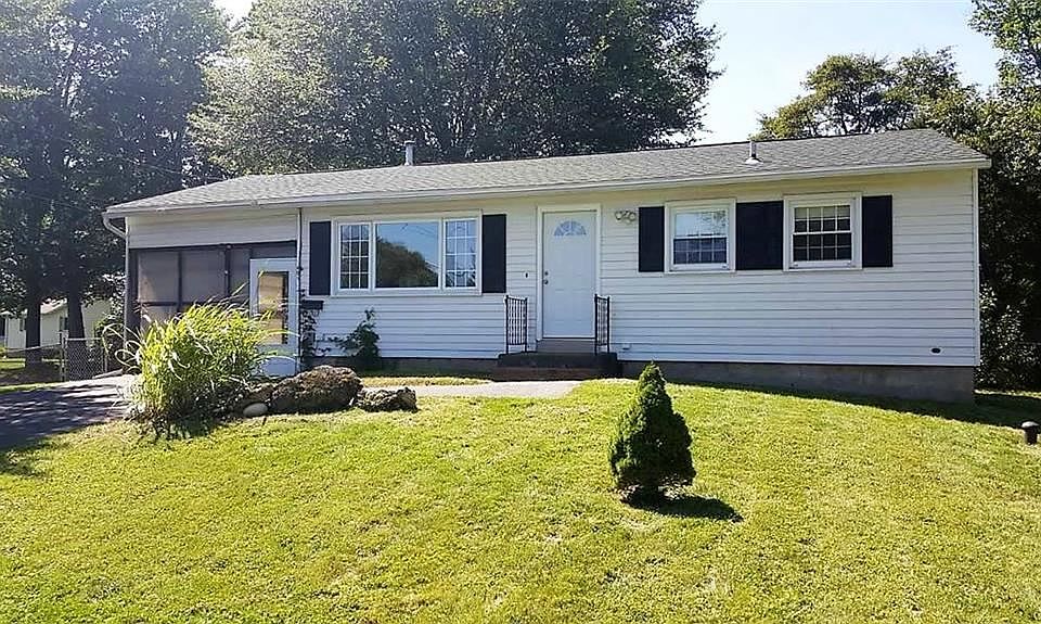 1st image of 401 Cheryl Ln