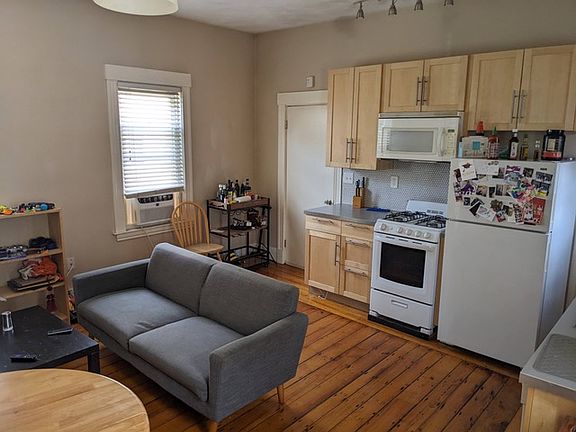 2nd image of 40 Springfield St #1