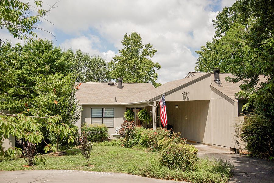 1st image of 8701 Olde Colony Trl APT 51