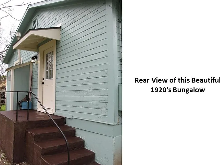 1606 Holly St — Photo 23