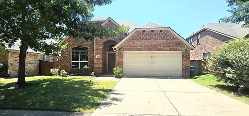 2614 Independence Dr Photo 1