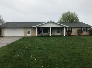 301 E Lake St, Summittville, IN 46070