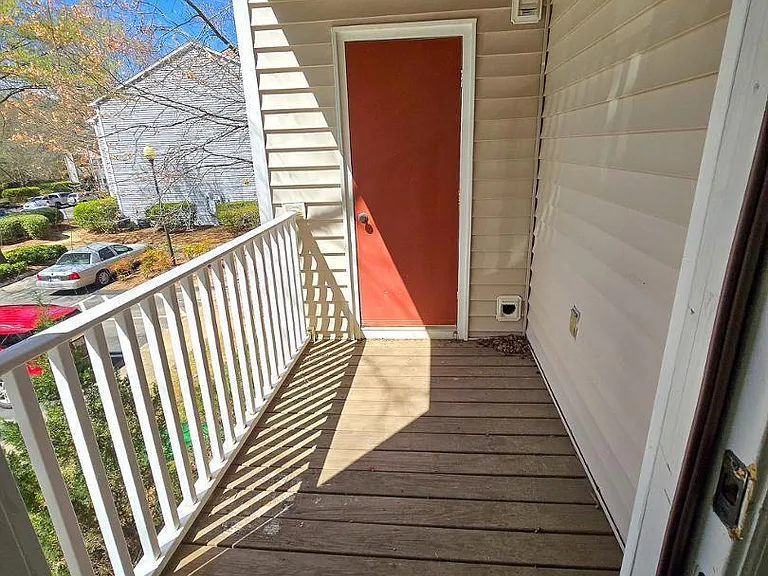 1300 Hillbrow Ln #203 — Photo 23
