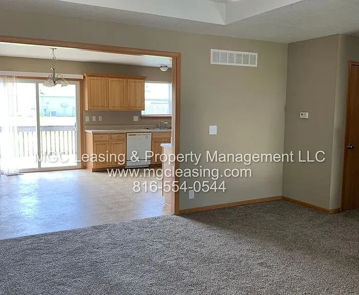 211 Birdie Dr — Photo 10