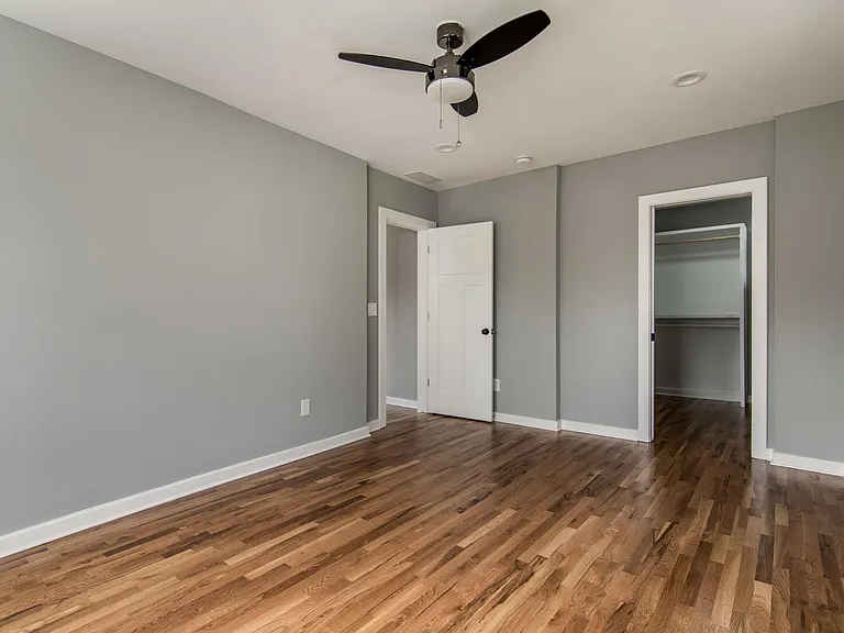 4139 Lloyd St — Photo 17