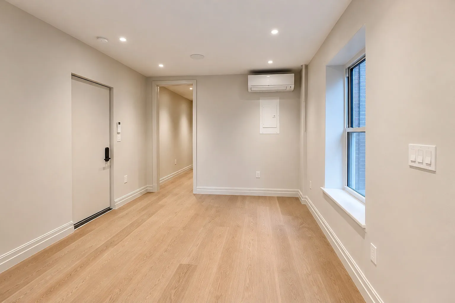 241 West 13th Street — Photo 3
