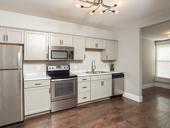 4th image of 248 N C St #2