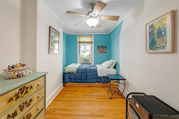 Sold by Compass | media 7