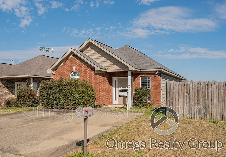 9717 Full Moon Cir — Photo 2