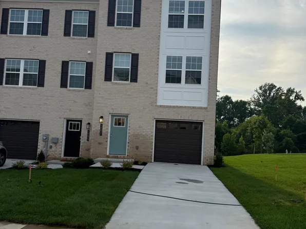 16631 Green Glade Dr, Brandywine, MD 20613