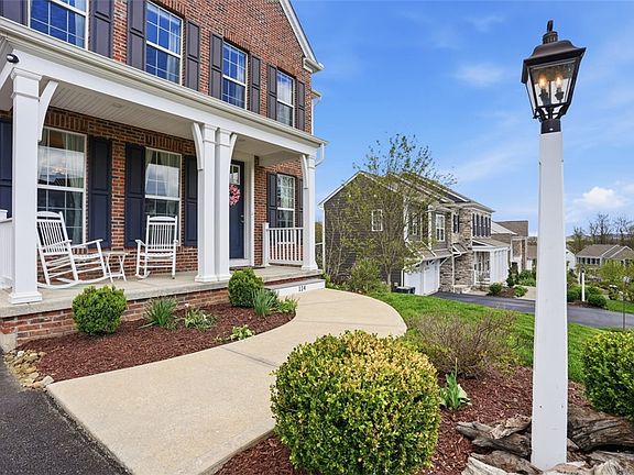 4th image of 114 Overbrook Dr