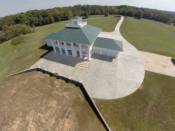 4th image of 1272 Three Bridges Road