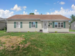 375 Canfield Dr, Gahanna, OH 43230