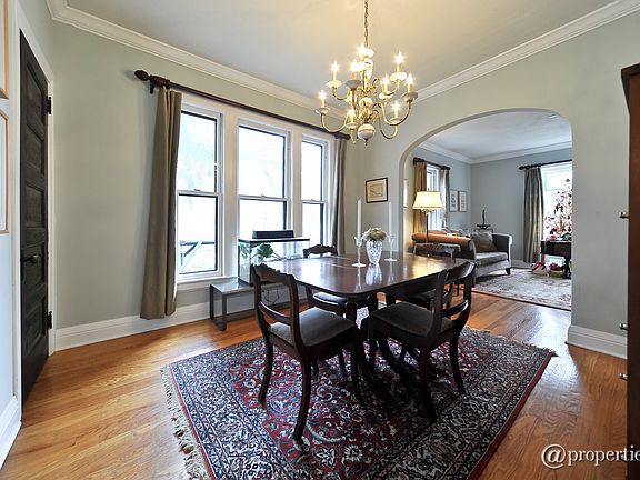 Living Room / Dining Room