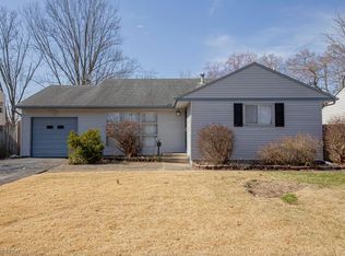 1305 Country Club Rd, Columbus, OH 43227