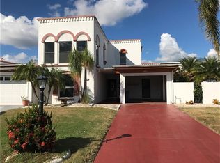 1631 Costa St, Sun City Center, FL 33573