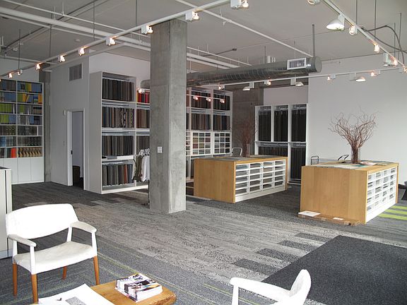 4th image of 1111 S Grand Ave Suite 103