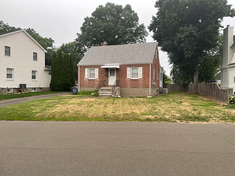 112 Howard St — Photo 38