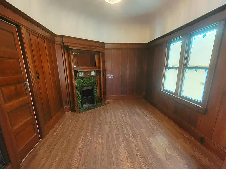 Dining Room Classic Wood