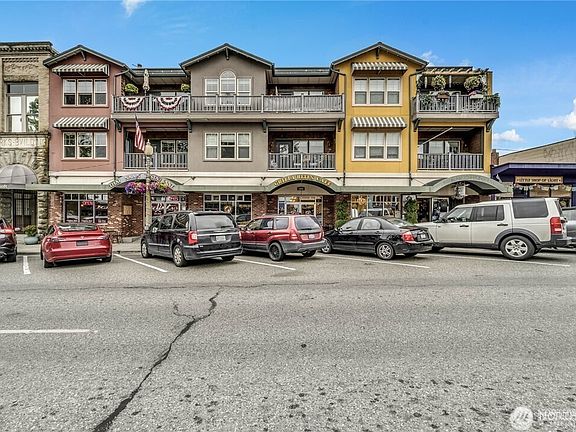 2nd image of 1020 1st Street #304