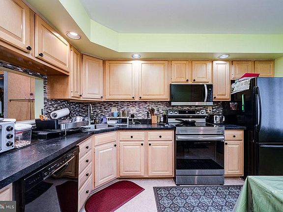 5th image of 3601 Orchard View Rd