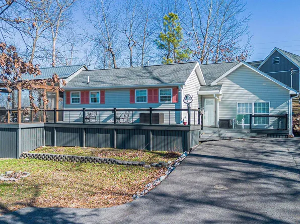 142 Lakeshore Rd, Gilbertsville, KY 42044